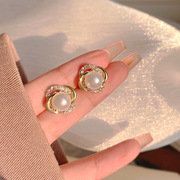 韩国气质珍珠耳钉小巧复古法式优雅高级感耳环通勤镶钻时尚耳饰女