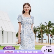 betu百图女装2024年夏季立体绣花高腰法式方领短袖连衣裙子