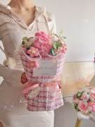 母亲节花束康乃馨毛线手捧花，高颜值创意个性手工编织花，永生花精致