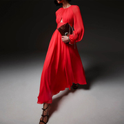 红色连衣裙女长袖礼服裙高端轻奢小众褶皱设计感裙子镂空法式长裙