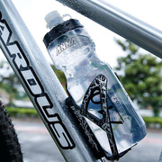 骑行水壶自行车水杯大容量山地公路车水瓶保温运动水壶喷嘴挤压式