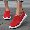 红色运动鞋女款老北京布鞋春秋女士，龙年本命年大码女鞋中年老妈鞋