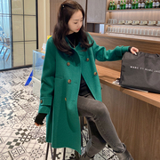 绿色毛呢外套女2023年韩版中长款娃娃领双排，扣双面羊绒大衣
