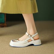 法式白色玛丽珍半包凉鞋，女夏2024粗跟厚底，百搭后空半拖小皮鞋