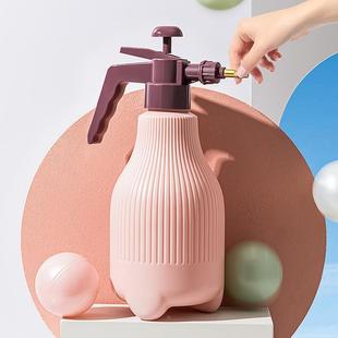 塑料园艺工具气压式洒水壶撞色喷壶  浇花洒水壶手持式家用喷水壶