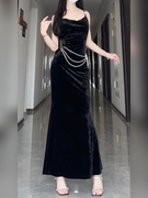 大码优雅气质黑色丝绒吊带连衣裙女秋季高级感气质显瘦鱼尾礼服裙