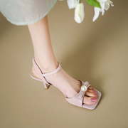 真皮法式一字扣露趾，凉鞋女夏季甜美珍珠，蝴蝶结优雅细跟高跟鞋