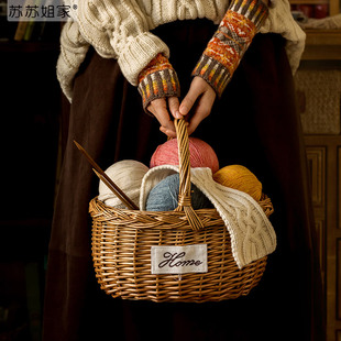 苏苏姐家初颜100%羊毛线，手工diy细毛线团，编织围巾钩针棒针毛衣