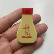 正版散货 日本Kewpie丘比色拉酱夹子 昭和怀旧冰箱贴磁性贴夹子