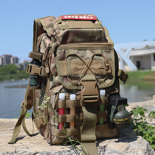 新式迷彩双肩包男户外军，版511战术，背包大容量旅行登山包行山背囊
