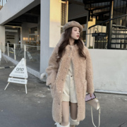 2024冬季韩版连帽气质百搭羊羔毛外套女时尚减龄颗粒绒外套