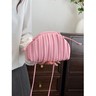 小众独特小包包粉色，果冻包2024斜挎包糖果，色迷你贝壳包女