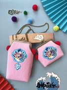 狮萌乐原创设计中国红羊毛呢，刺绣龙年儿童，款链条小挎包拜年包