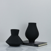 现代简约树脂手工花瓶，磨砂黑花器，样板房餐桌玄关时尚轻装饰品