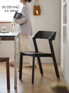北欧轻奢设计师实木餐椅家用小户型奶茶咖啡厅现代简约靠背餐桌椅