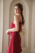 冰丝吊带睡衣女夏2024年红色，性感睡裙美背薄款家居服高级感宽松