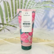 thebodyshop美体小铺，乳木果玫瑰，身体磨砂膏200ml去角质鸡皮