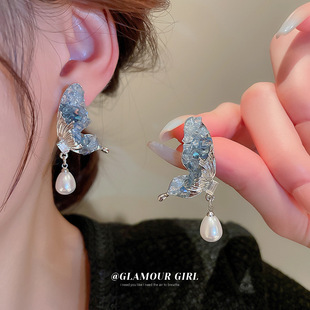 银针镶嵌水晶蝴蝶水滴珍珠耳环韩国气质高级感耳针时尚气质耳饰女