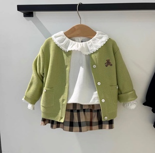 韩国童装24春款女童洋气白娃娃(白娃娃)翻领，衬衣格纹半身裙套装绿色开衫