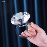 表白神器创意水晶大钻戒道具，超大钻石戒指浪漫生日礼物求婚送女友