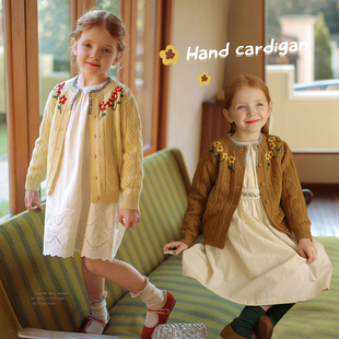 女童绵羊毛混纺韩系手工刺绣，毛衣开衫宝宝，幼儿园春季针织衫外套