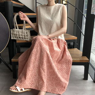 韩国chic夏季复古圆领，蕾丝钩花撞色拼接设计宽松长款背心连衣裙女