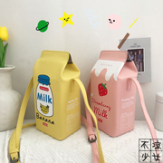 韩国软妹ins小清新牛奶盒子，pu单肩包日系原宿少女可爱百搭斜挎包