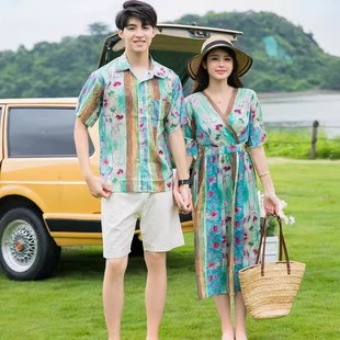 夏威夷情侣装夏款男士短袖花，衬衫海边沙滩休闲套装，女高级感连衣裙