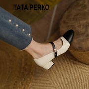 TATA PERKO联名小香风高跟女鞋方头金属扣真皮中粗跟拼接单鞋