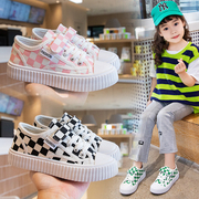 儿童帆布鞋2023春秋学生单鞋男童格子运动鞋女童软底低帮板鞋
