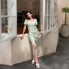 2023夏季设计感小众浅绿色印花连衣裙，女装收腰修身高级感时尚长裙