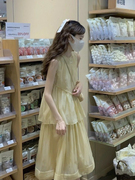 法式少女感奶黄色蛋糕裙女夏季双层裙摆简约无袖背心连衣裙子