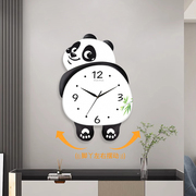 创意熊猫摇摆挂钟，送电池和挂钩，免打孔