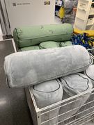 保证上海IKEA宜家家居布洛卡塔靠垫圆柱形毛茸茸柱状抱枕