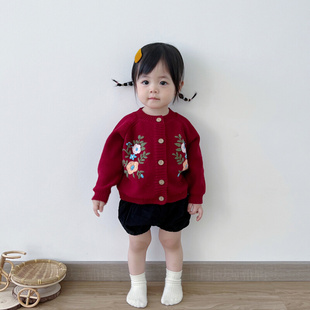 韩版童装女宝宝圆领手工绣花开衫毛衣纯棉长袖婴幼儿针织毛线外套