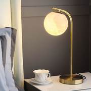 卧室台灯简约触摸感应灯，客厅床头氛围灯，可调光月球温馨护眼月球灯