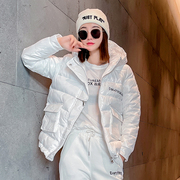 白色棉服女2023冬季设计感小众棉衣连帽面包服短款棉袄外套潮