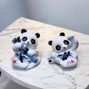 创意手绘陶瓷青花可爱熊猫家居，小摆件客厅，酒柜装饰品儿童生日礼物