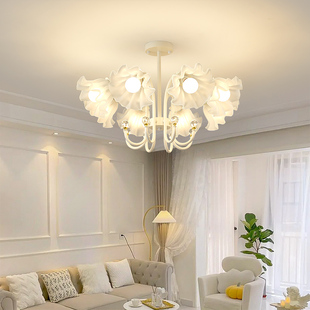 轻奢客厅吊灯现代简约创意，卧室简欧大气法式田园，美式餐厅奶油风灯