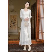 山有色新中式针织连衣裙春秋白色羊毛立体中国风刺绣优雅气质长裙