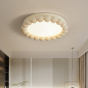 法式奶油风吸顶灯2023年卧室灯北欧极简原创设计师餐厅房间灯