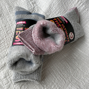 两只袜子外贸店日韩欧美滑雪袜拉毛保暖吸湿睡眠袜女袜中筒情侣袜