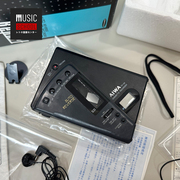 1989年爱华AIWA TP-38 磁带随身听 p金属提拉麦外放机