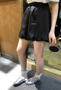 METWO芭蕾丝光灯笼短裙女2024春夏设计感小众韩系显瘦短裤08242