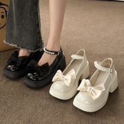 白色法式玛丽珍小皮鞋，女厚底中跟增高蝴蝶结配裙子单鞋温柔高跟鞋