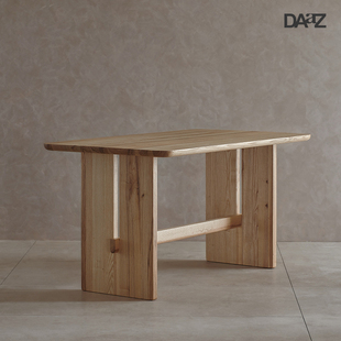 daaz日式北欧原创设计小户型，白蜡木饭桌创意，简约家用纯实木餐桌