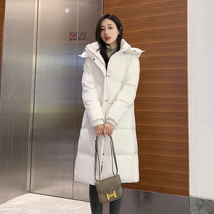 2023冬季韩版白色中长款羽绒服女显瘦小个子时尚黑色过膝外套
