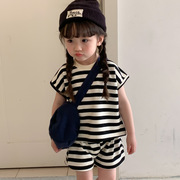 韩版女童两件套2023夏季儿童短袖T恤背心条纹坎肩时髦套装