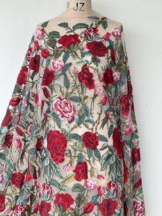 红色玫瑰棉线立体刺绣软网纱蕾丝面料连衣裙布料