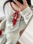纯元韩版白色镂空开衫红色边系带新年圆领薄款开衫甜美收腰针织衫